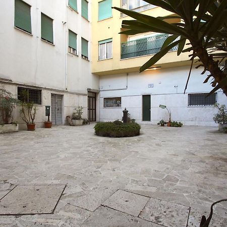 Appartamento Residenza Aletheia Roma Esterno foto